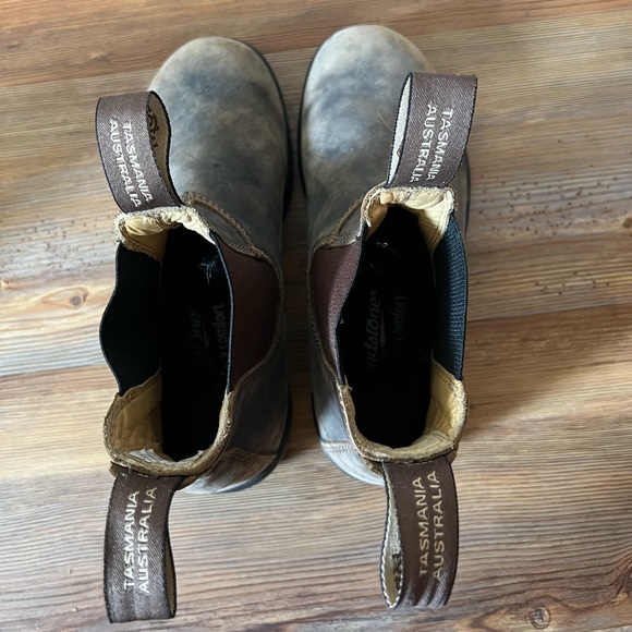 Rustic brown Blundstones - Picture 3 of 6